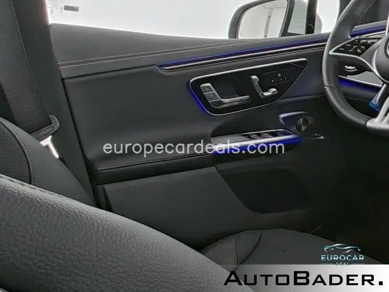 Mercedes-Benz EQE SUV
