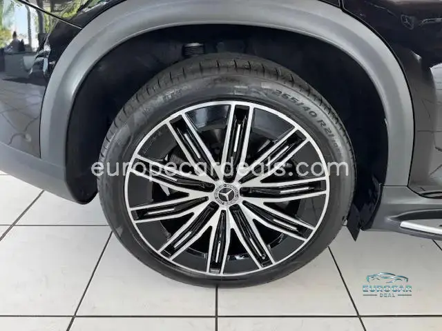 Mercedes-Benz EQE SUV