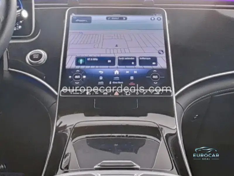 Mercedes-Benz EQE SUV