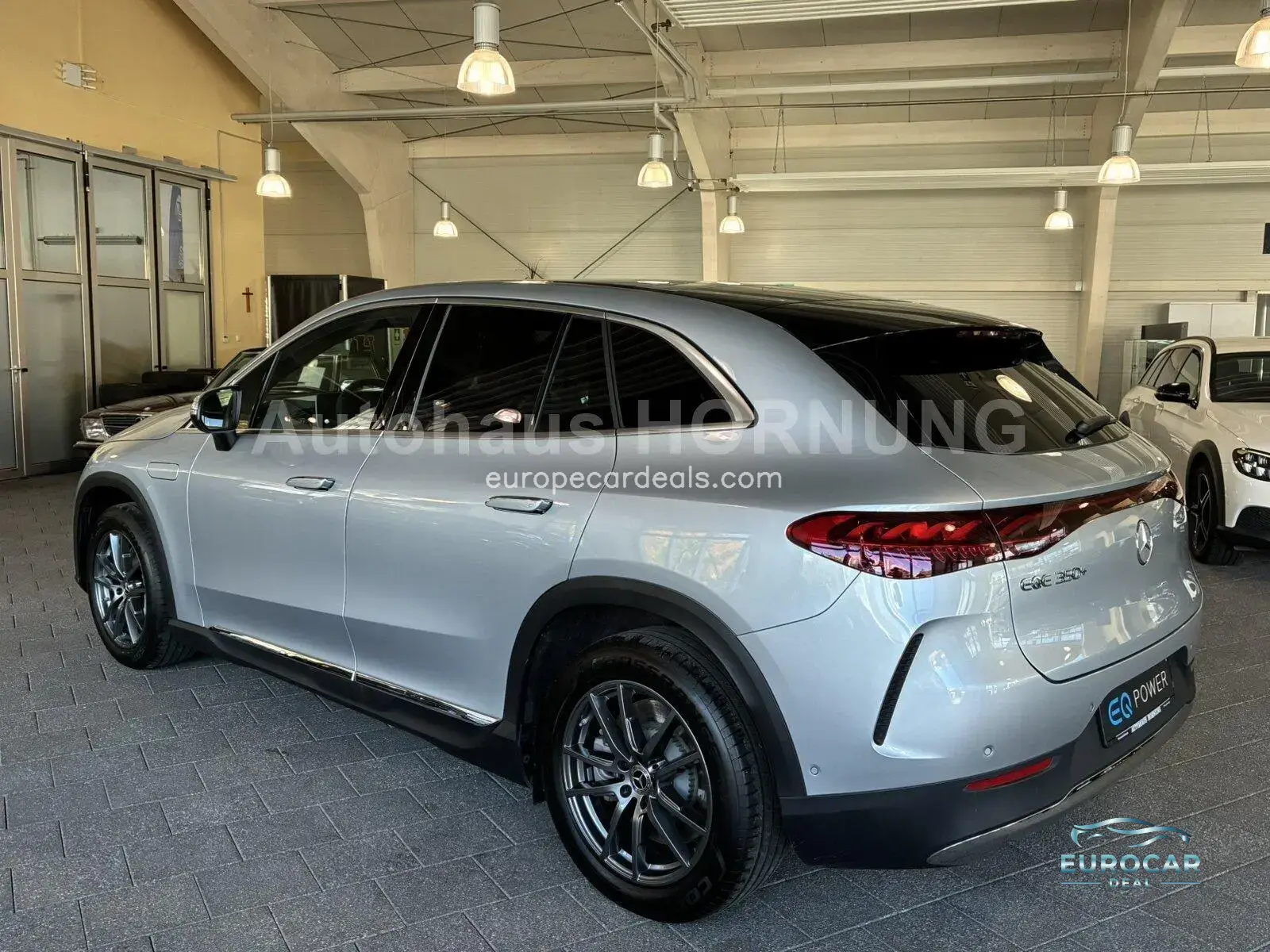 Mercedes-Benz EQE SUV