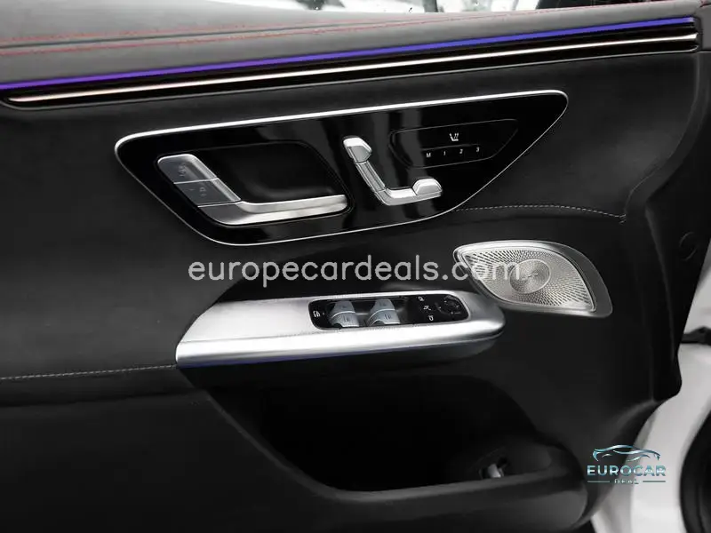 Mercedes-Benz EQE SUV