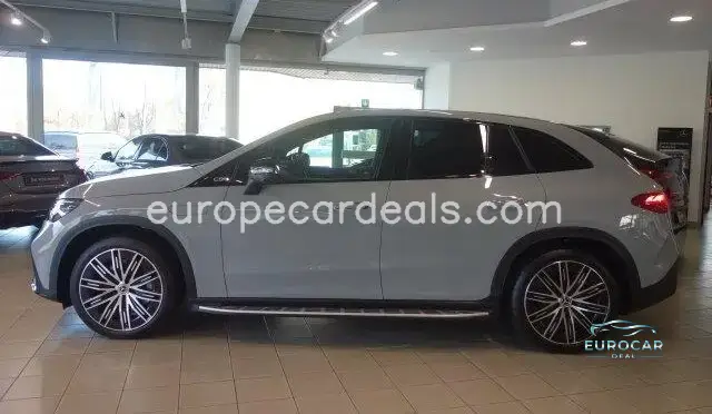 Mercedes-Benz EQE SUV