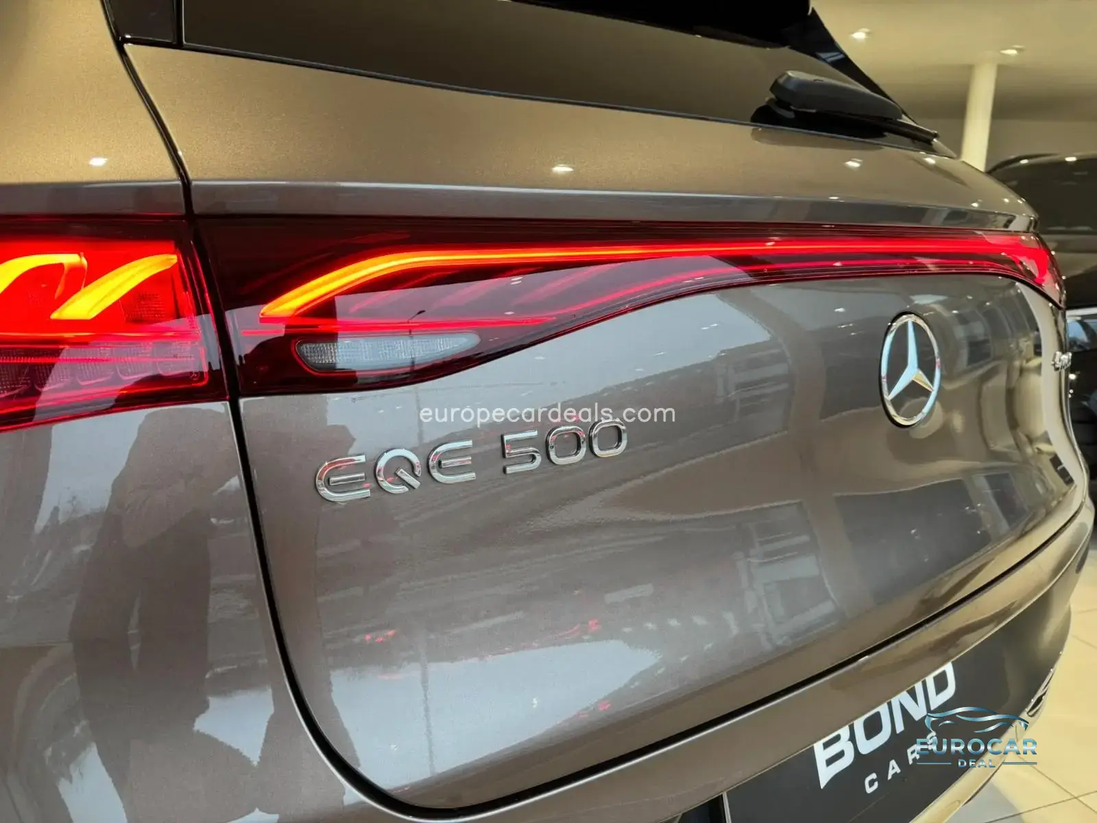 Mercedes-Benz EQE SUV