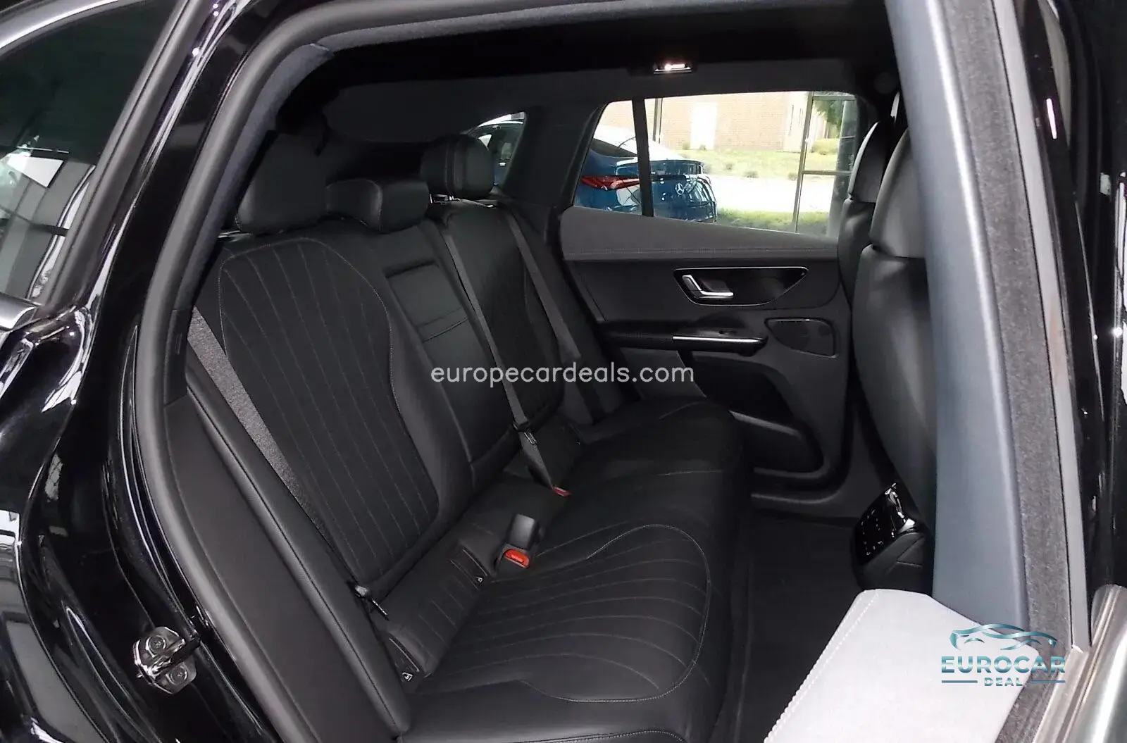 Mercedes-Benz EQE SUV