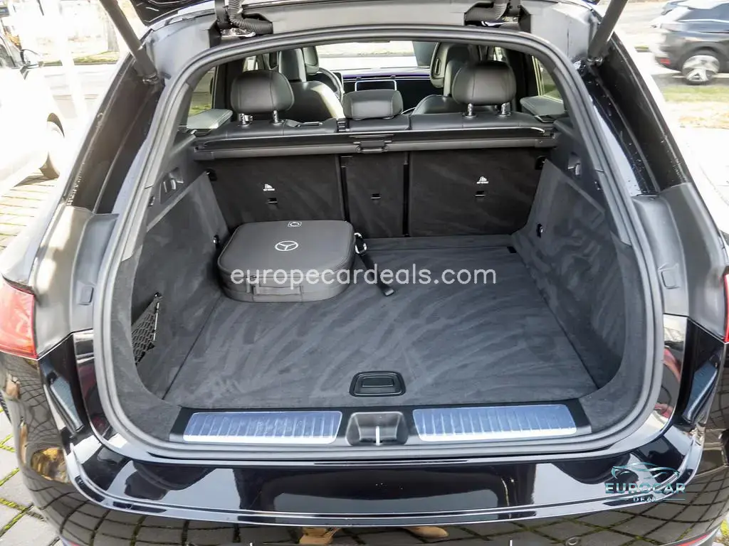 Mercedes-Benz EQE SUV