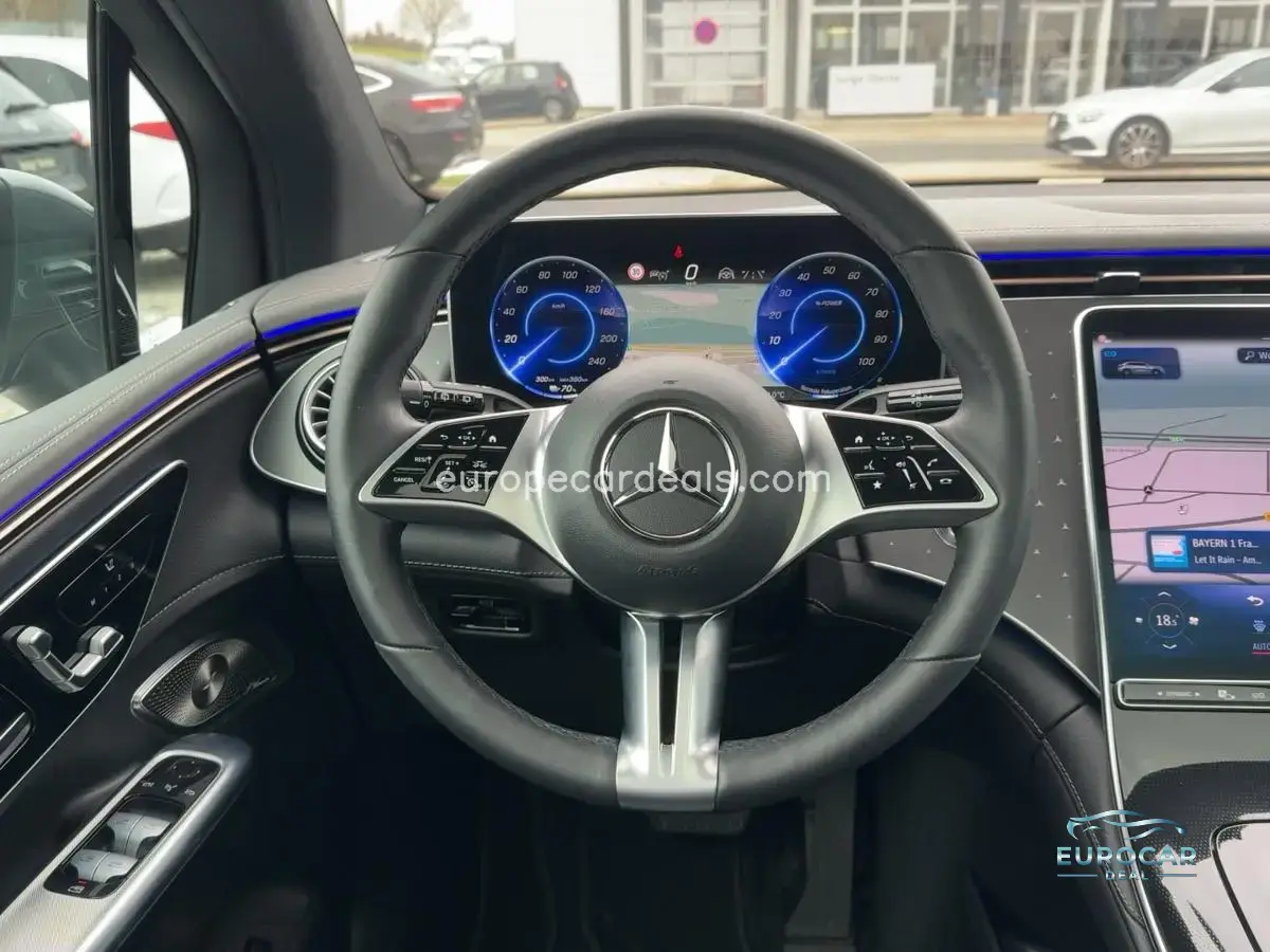 Mercedes-Benz EQE SUV