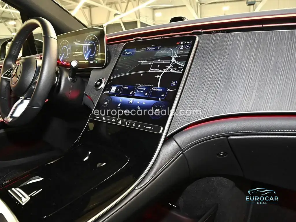 Mercedes-Benz EQE SUV