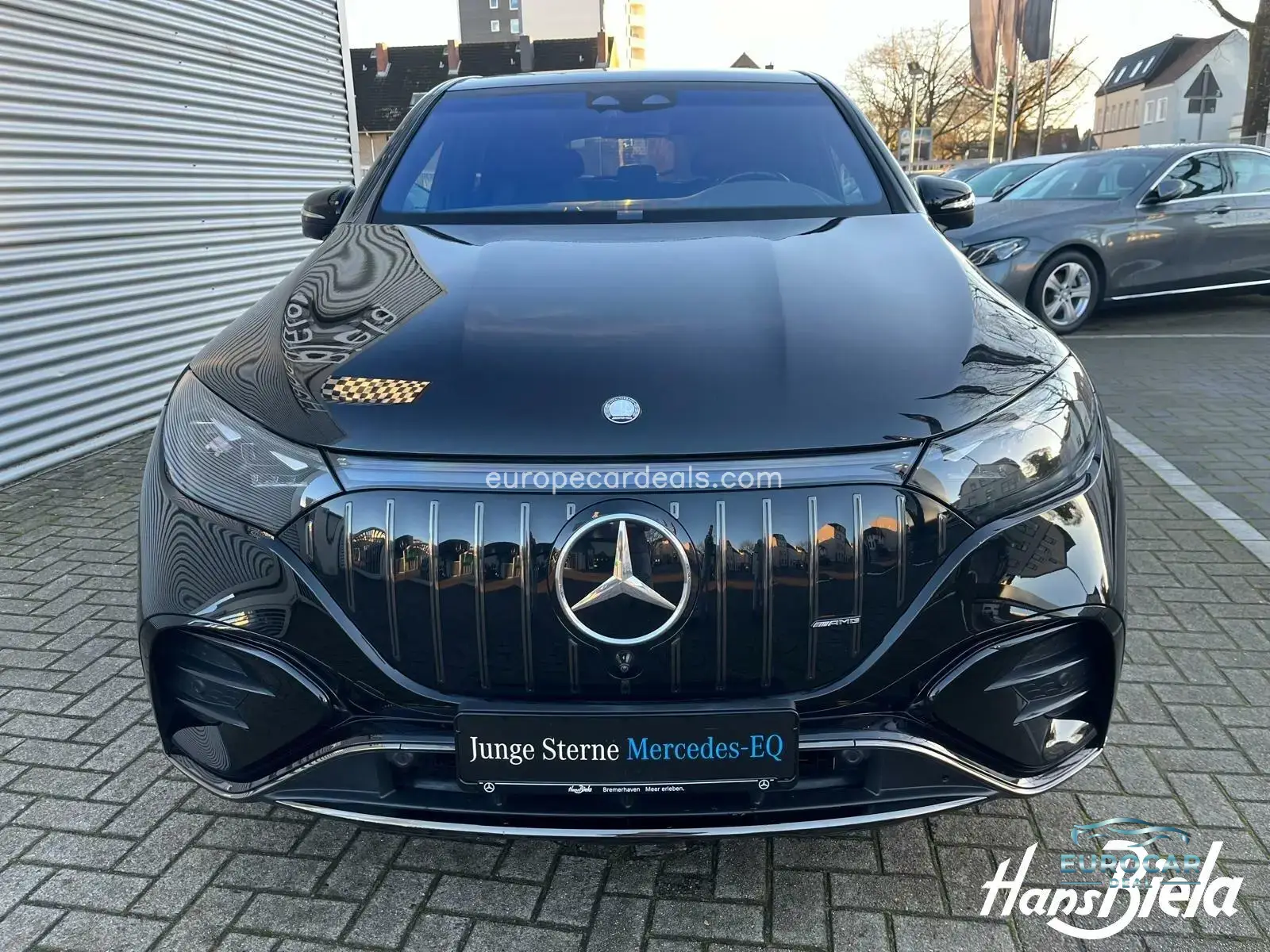 Mercedes-Benz EQE SUV