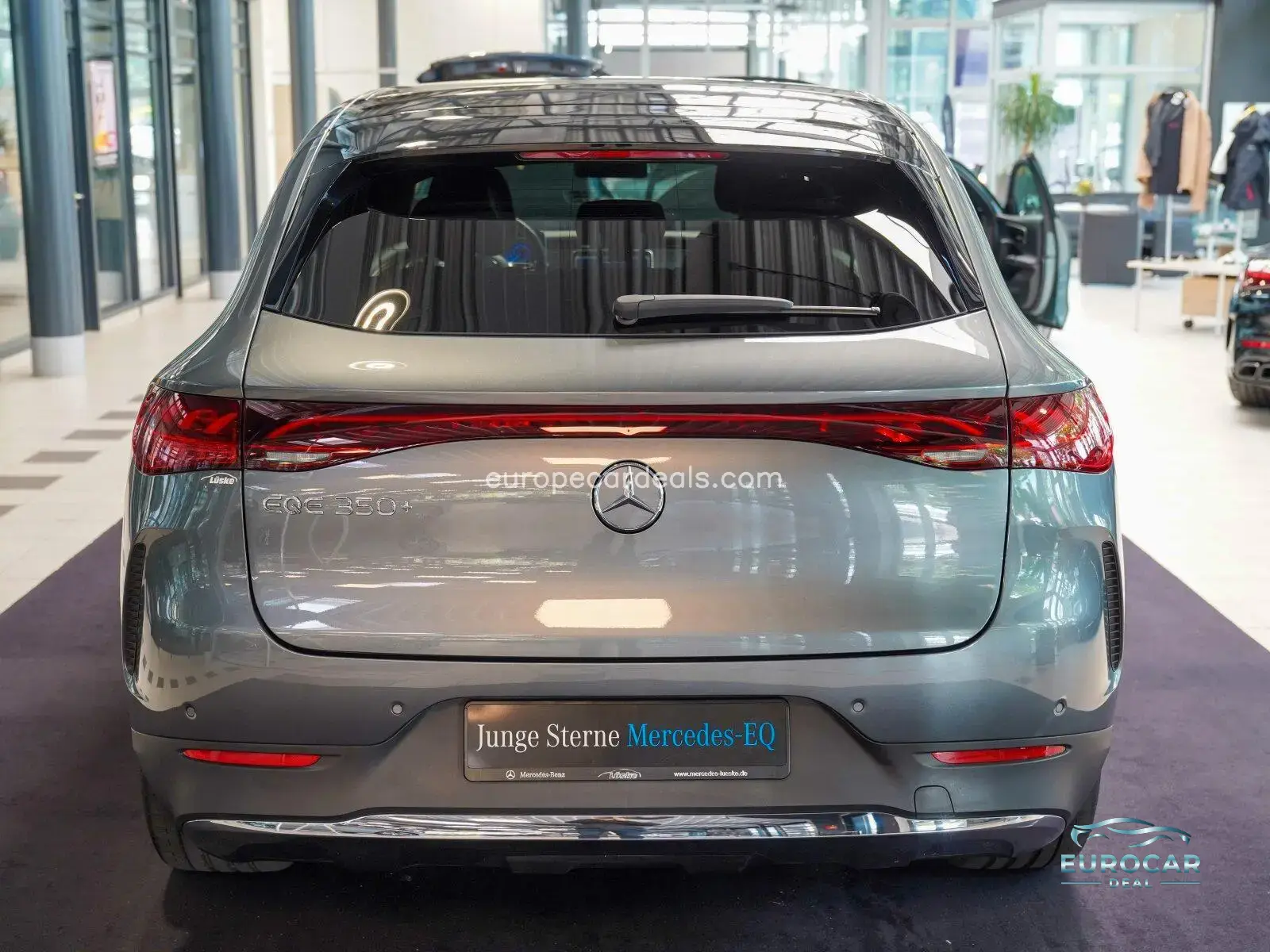 Mercedes-Benz EQE SUV
