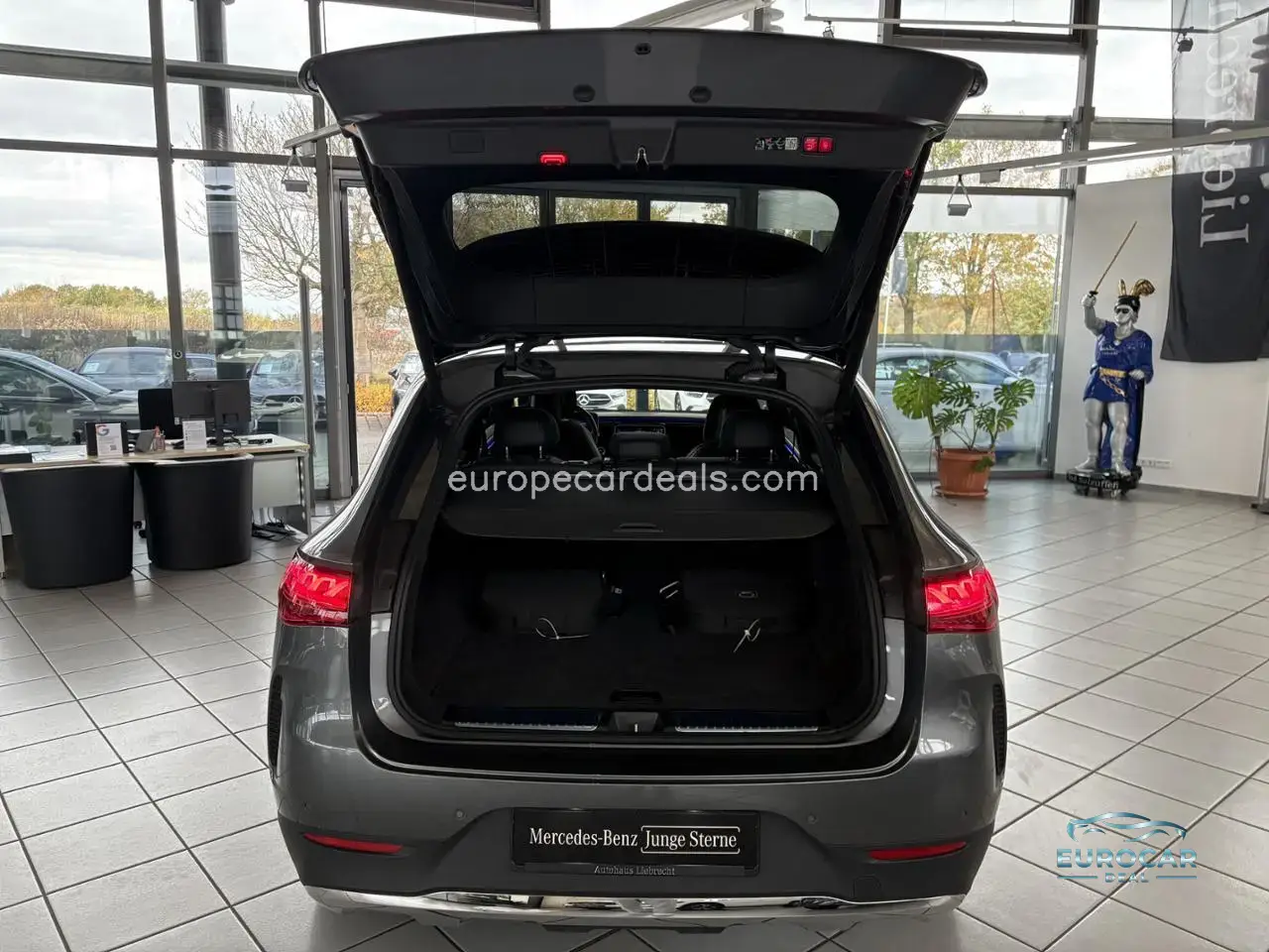 Mercedes-Benz EQE SUV