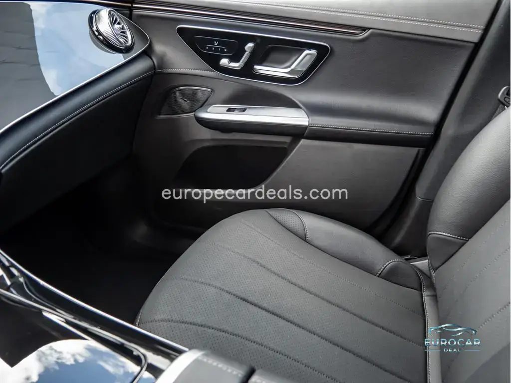 Mercedes-Benz EQE SUV
