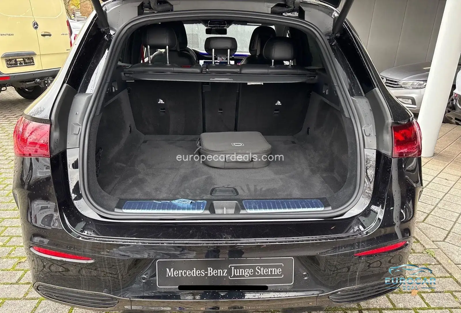 Mercedes-Benz EQE SUV