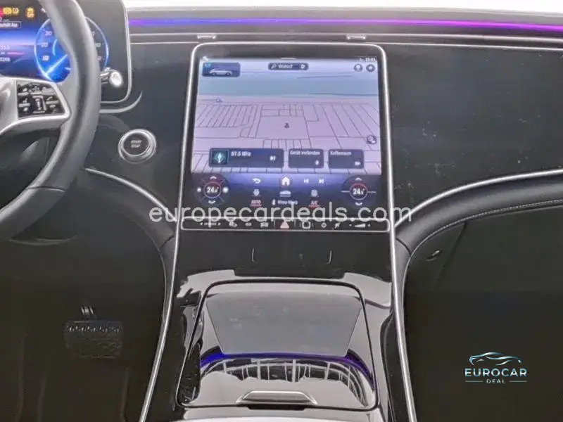 Mercedes-Benz EQE SUV