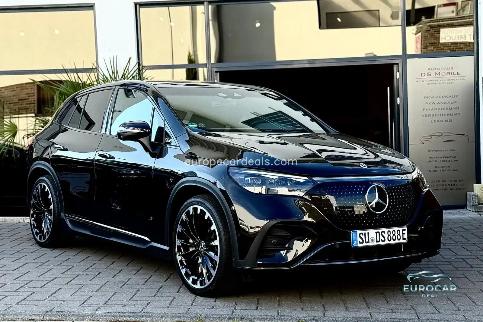 Mercedes-Benz EQE SUV