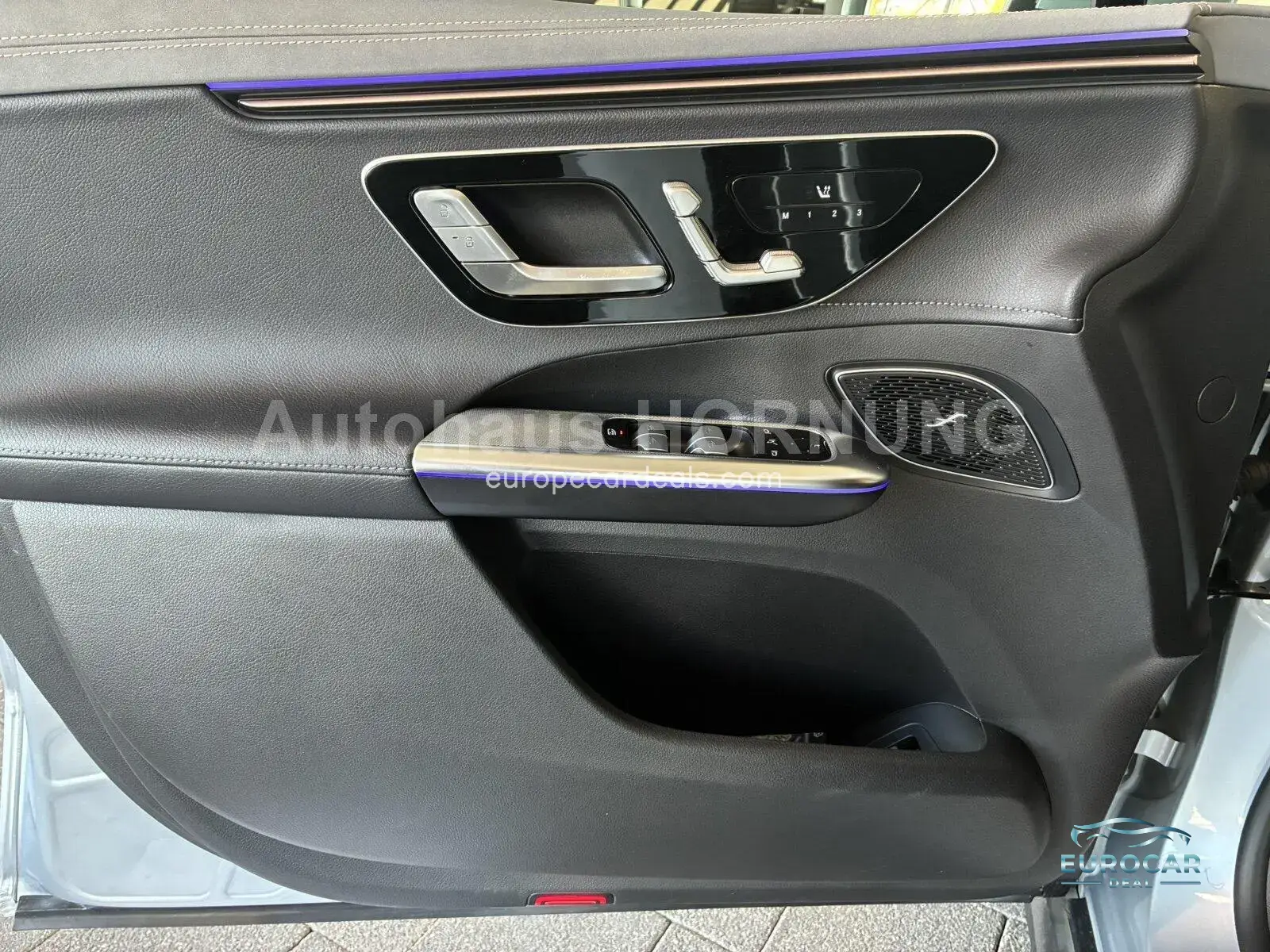 Mercedes-Benz EQE SUV
