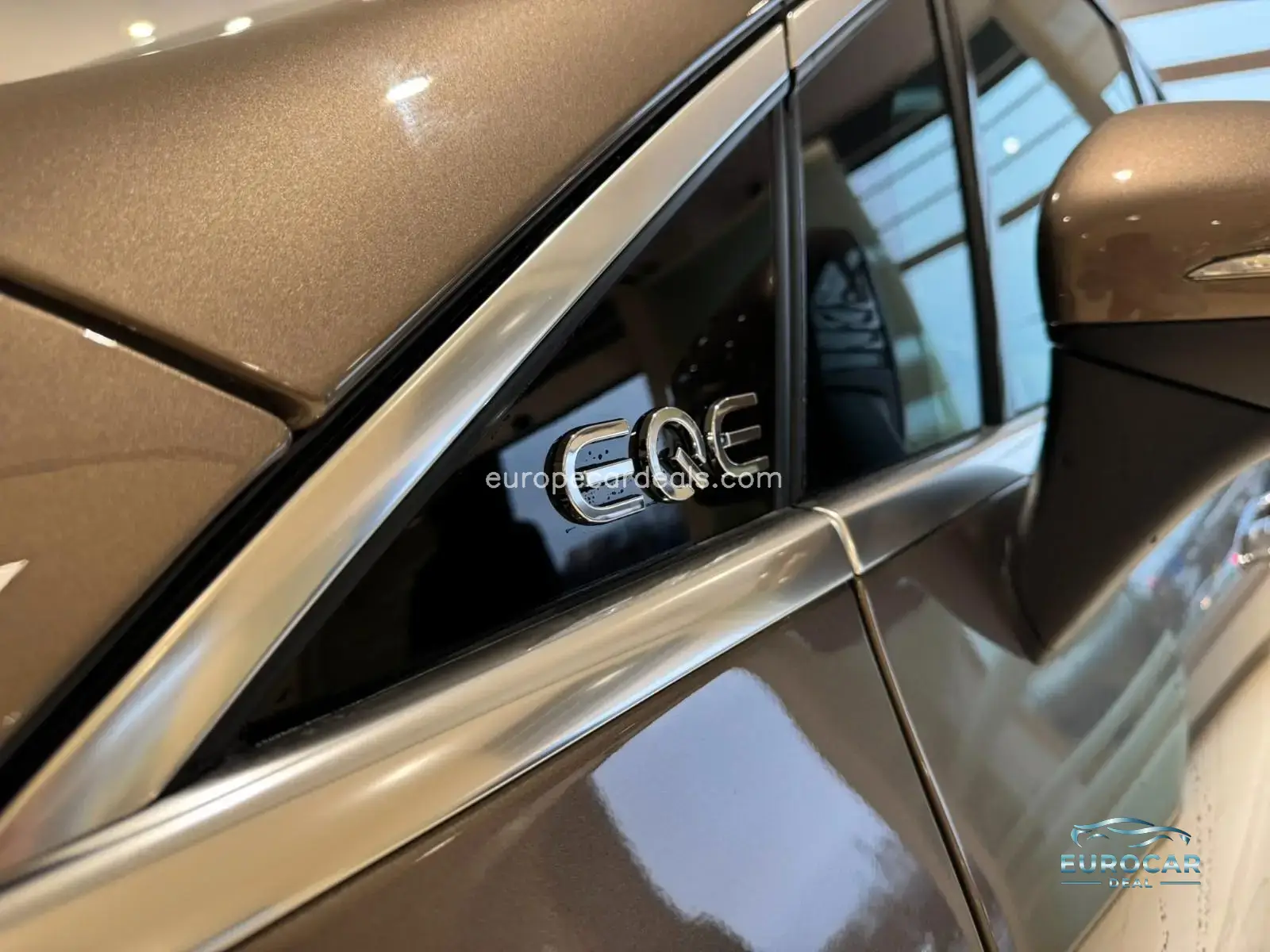 Mercedes-Benz EQE SUV