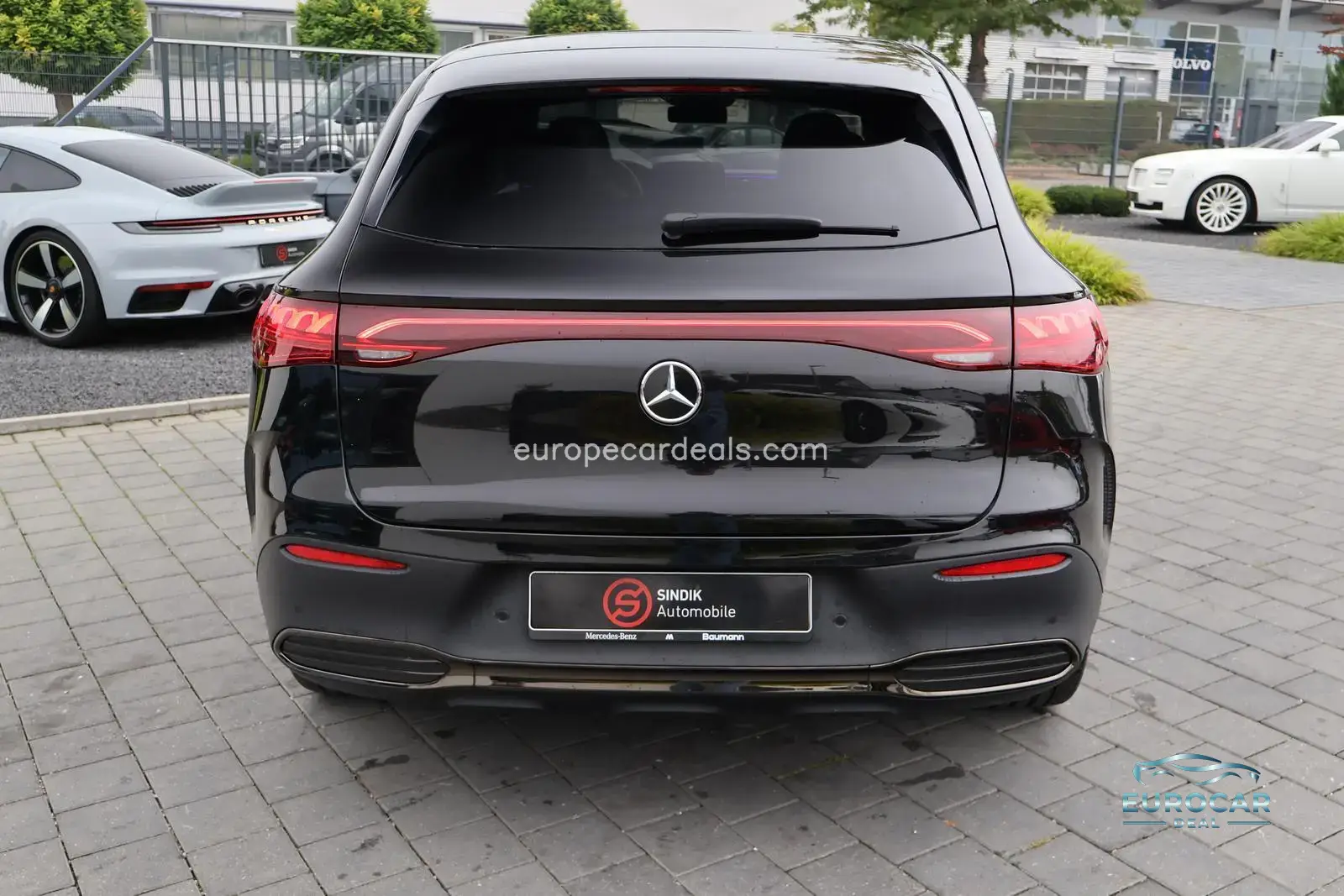 Mercedes-Benz EQE SUV