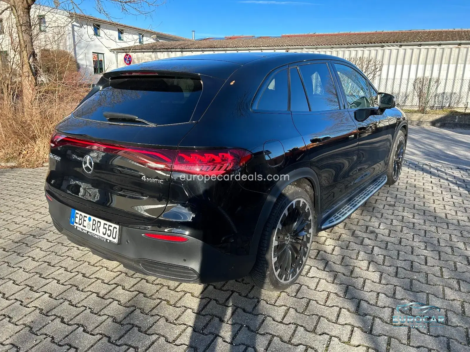 Mercedes-Benz EQE SUV
