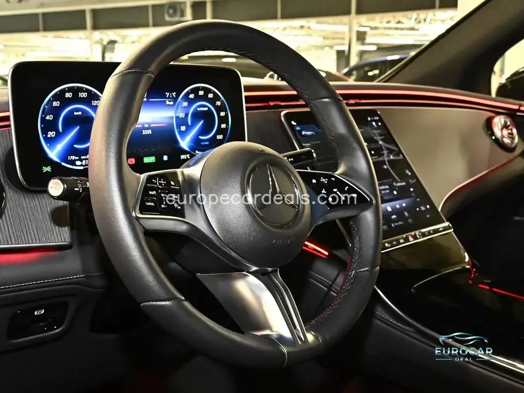 Mercedes-Benz EQE SUV