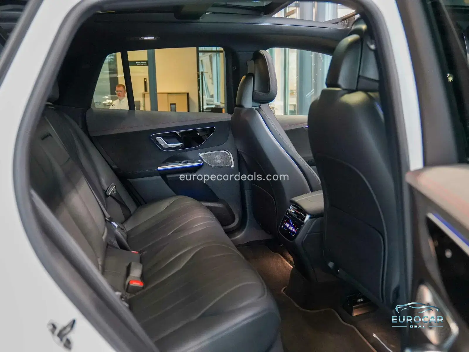 Mercedes-Benz EQE SUV