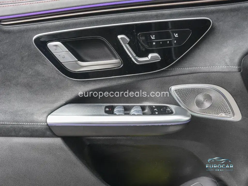 Mercedes-Benz EQE SUV