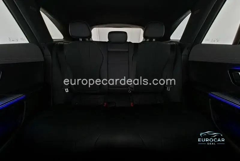 Mercedes-Benz EQE SUV