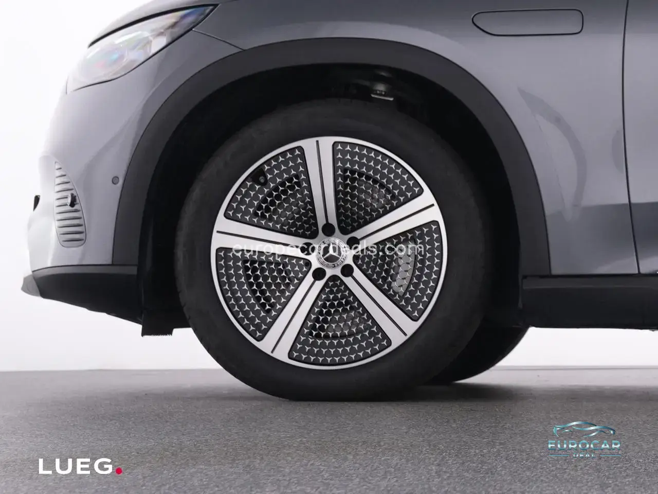 Mercedes-Benz EQE SUV