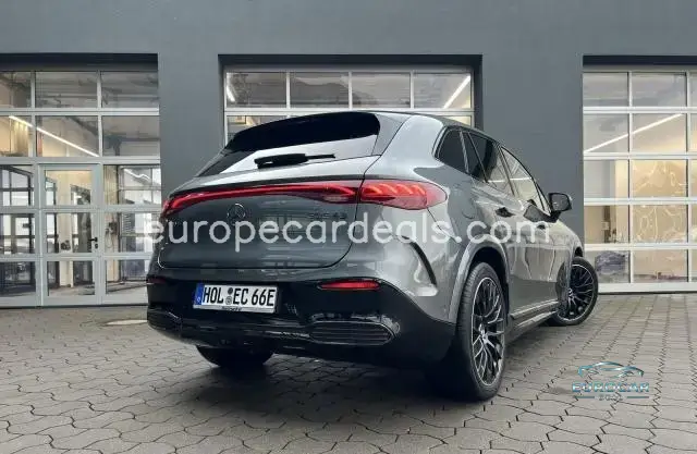 Mercedes-Benz EQE SUV