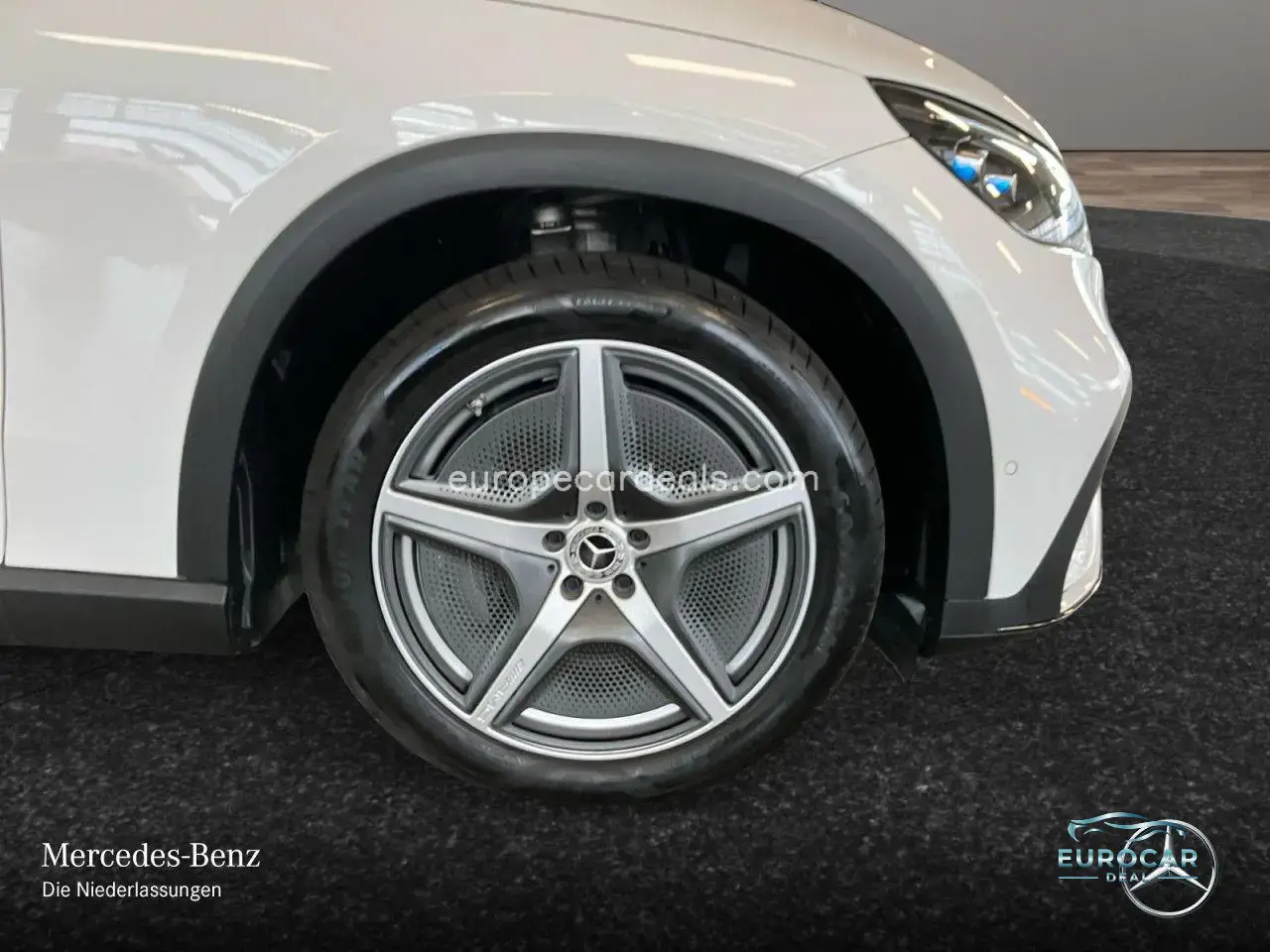Mercedes-Benz EQE SUV