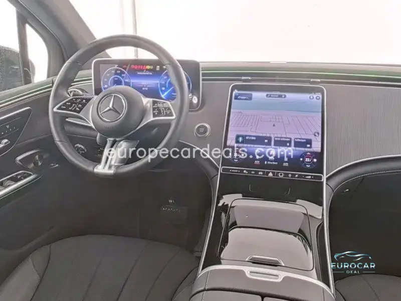 Mercedes-Benz EQE SUV