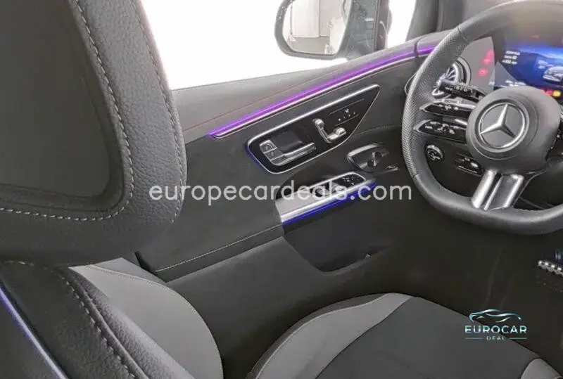 Mercedes-Benz EQE SUV