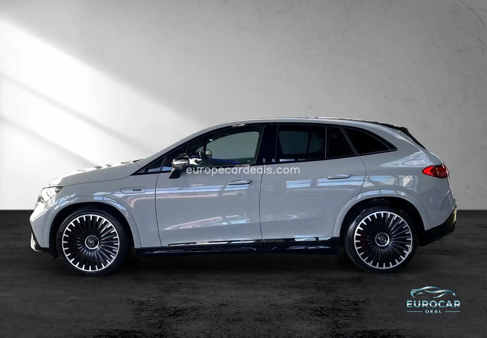 Mercedes-Benz EQE SUV