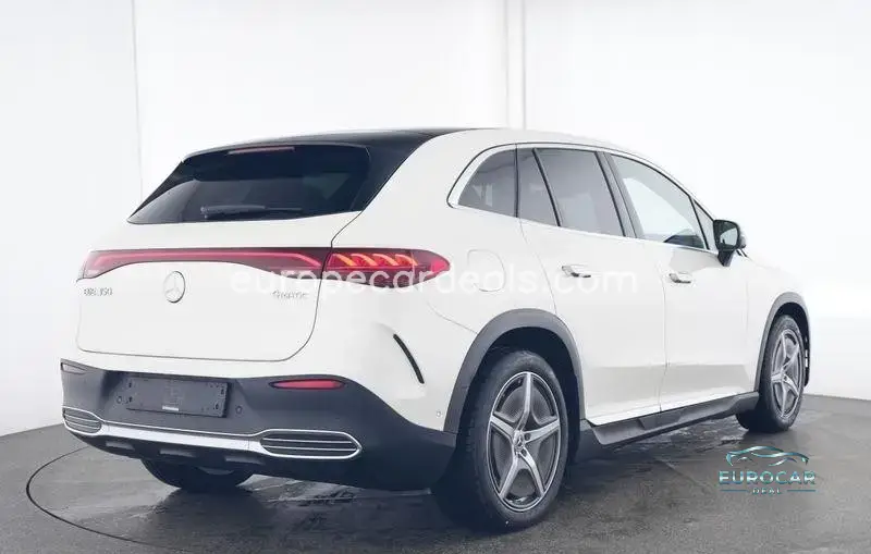 Mercedes-Benz EQE SUV