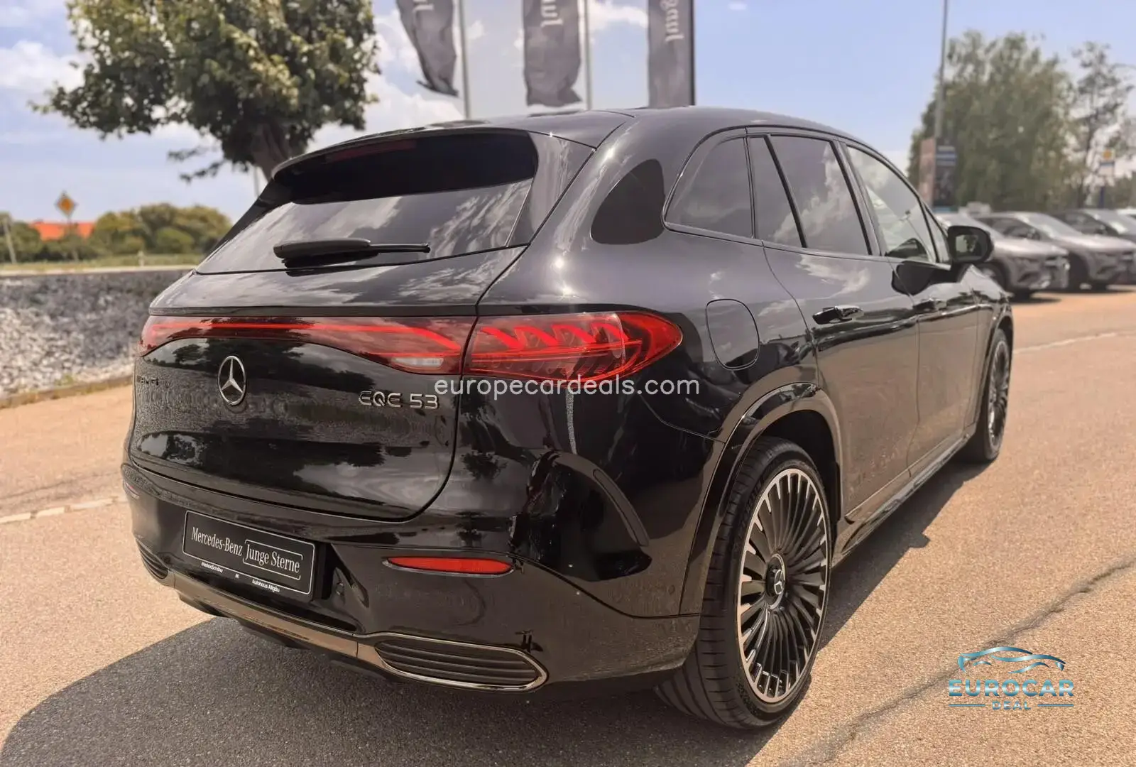 Mercedes-Benz EQE SUV
