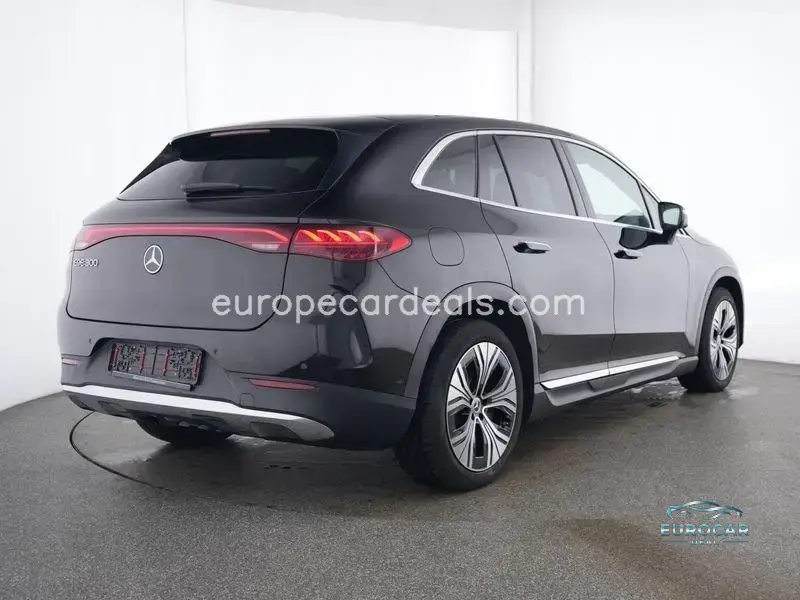 Mercedes-Benz EQE SUV