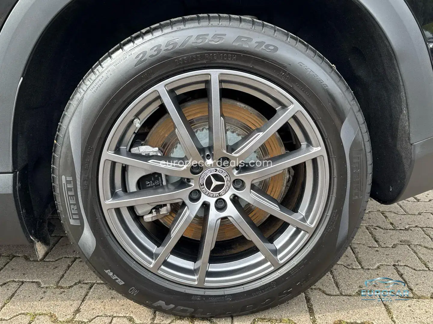 Mercedes-Benz EQE SUV
