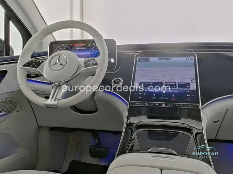 Mercedes-Benz EQE SUV