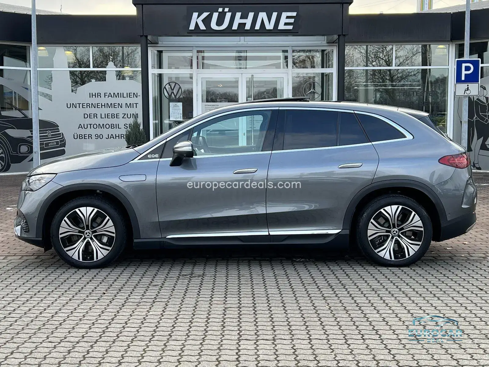 Mercedes-Benz EQE SUV