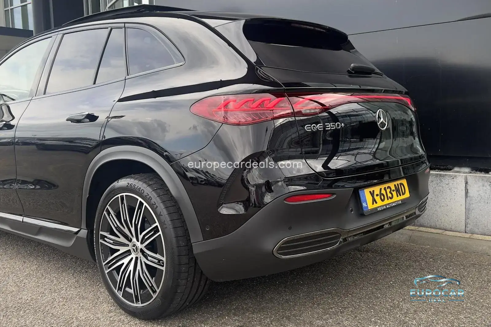 Mercedes-Benz EQE SUV