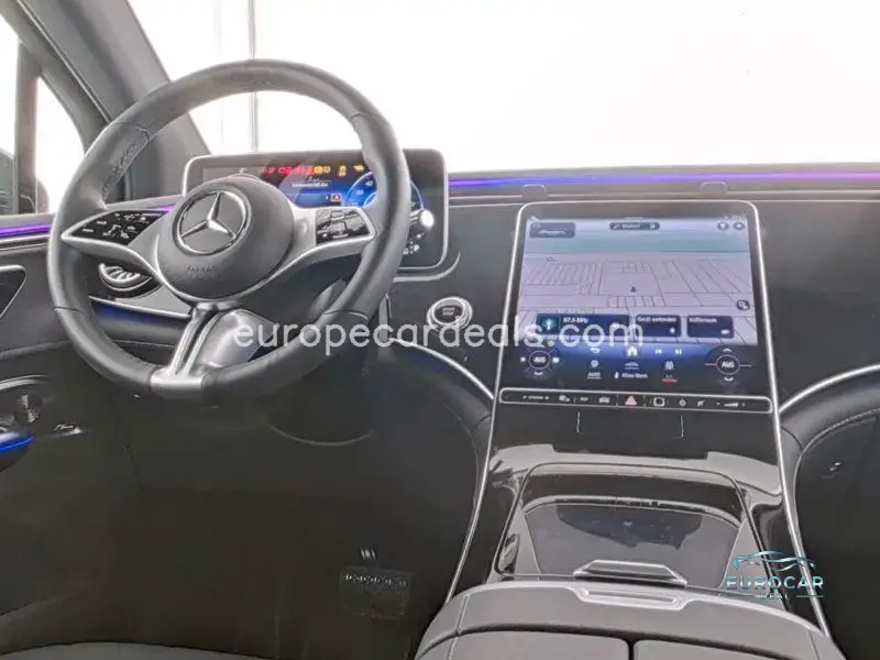 Mercedes-Benz EQE SUV