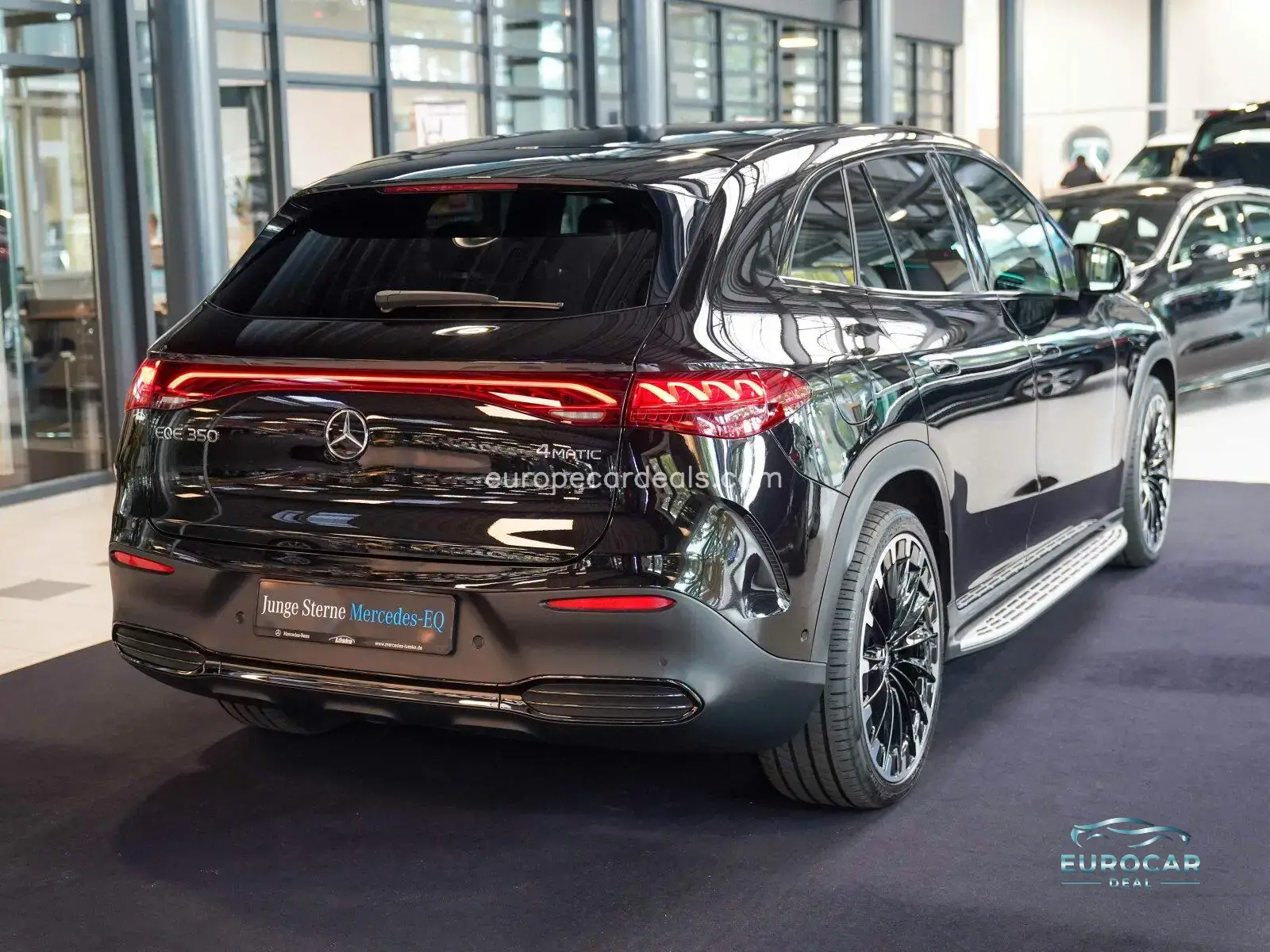 Mercedes-Benz EQE SUV
