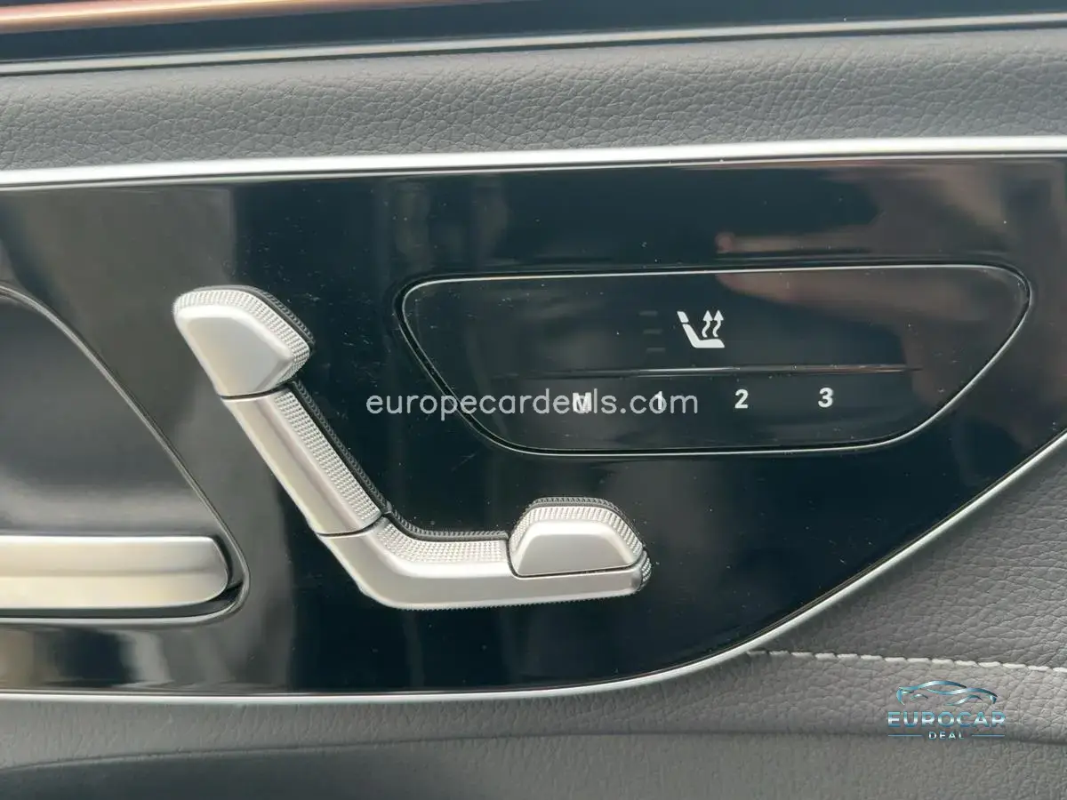 Mercedes-Benz EQE SUV