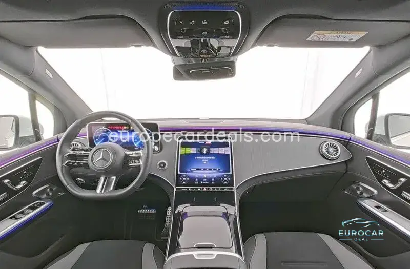 Mercedes-Benz EQE SUV