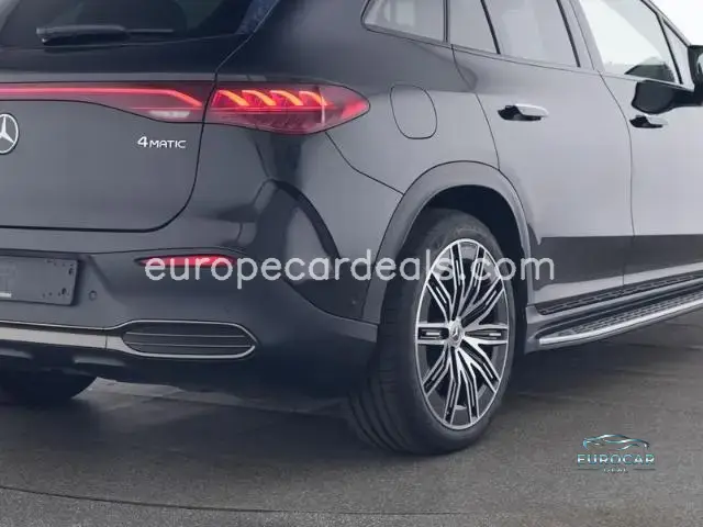 Mercedes-Benz EQE SUV