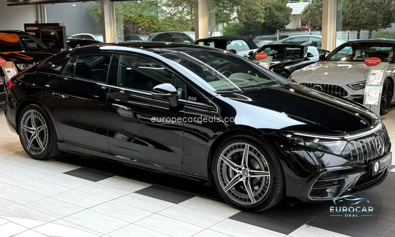 Mercedes-Benz EQS