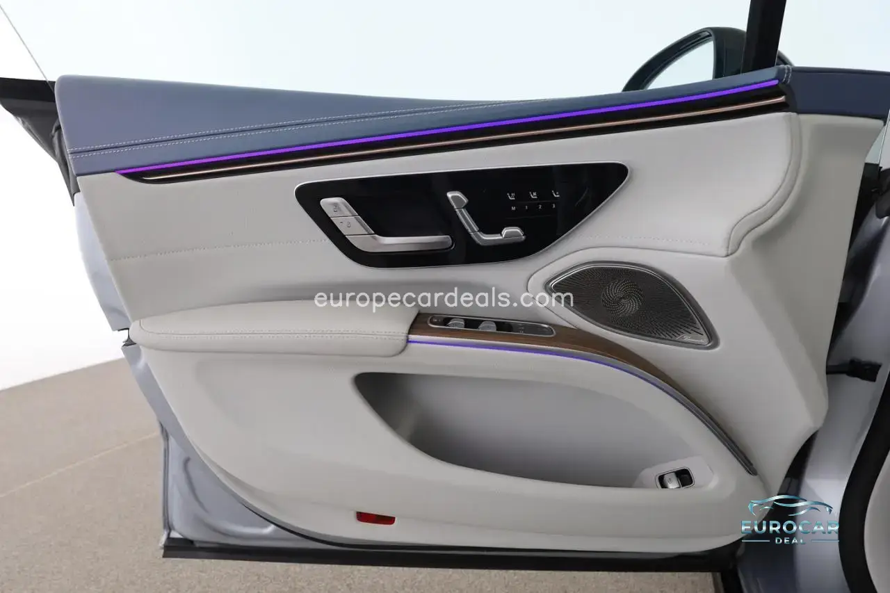 Mercedes-Benz EQS