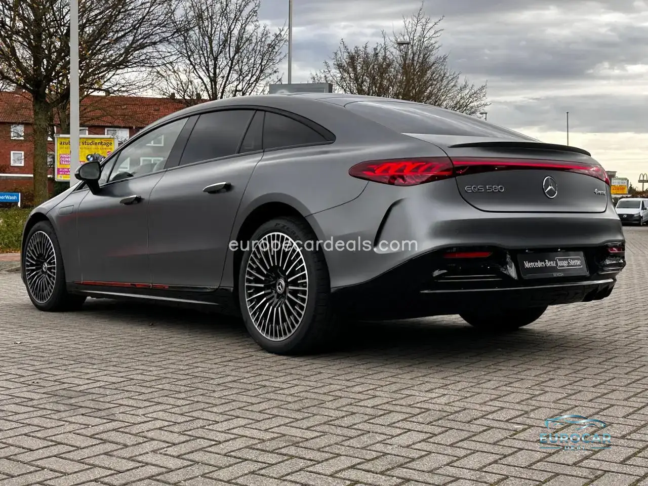 Mercedes-Benz EQS