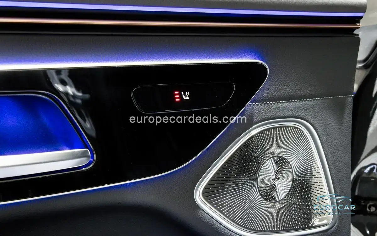 Mercedes-Benz EQS