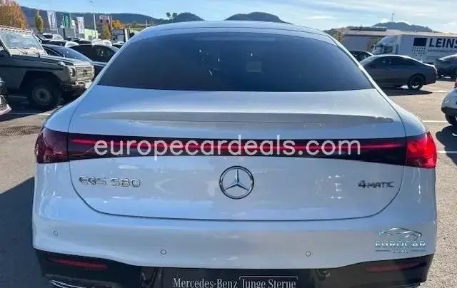 Mercedes-Benz EQS