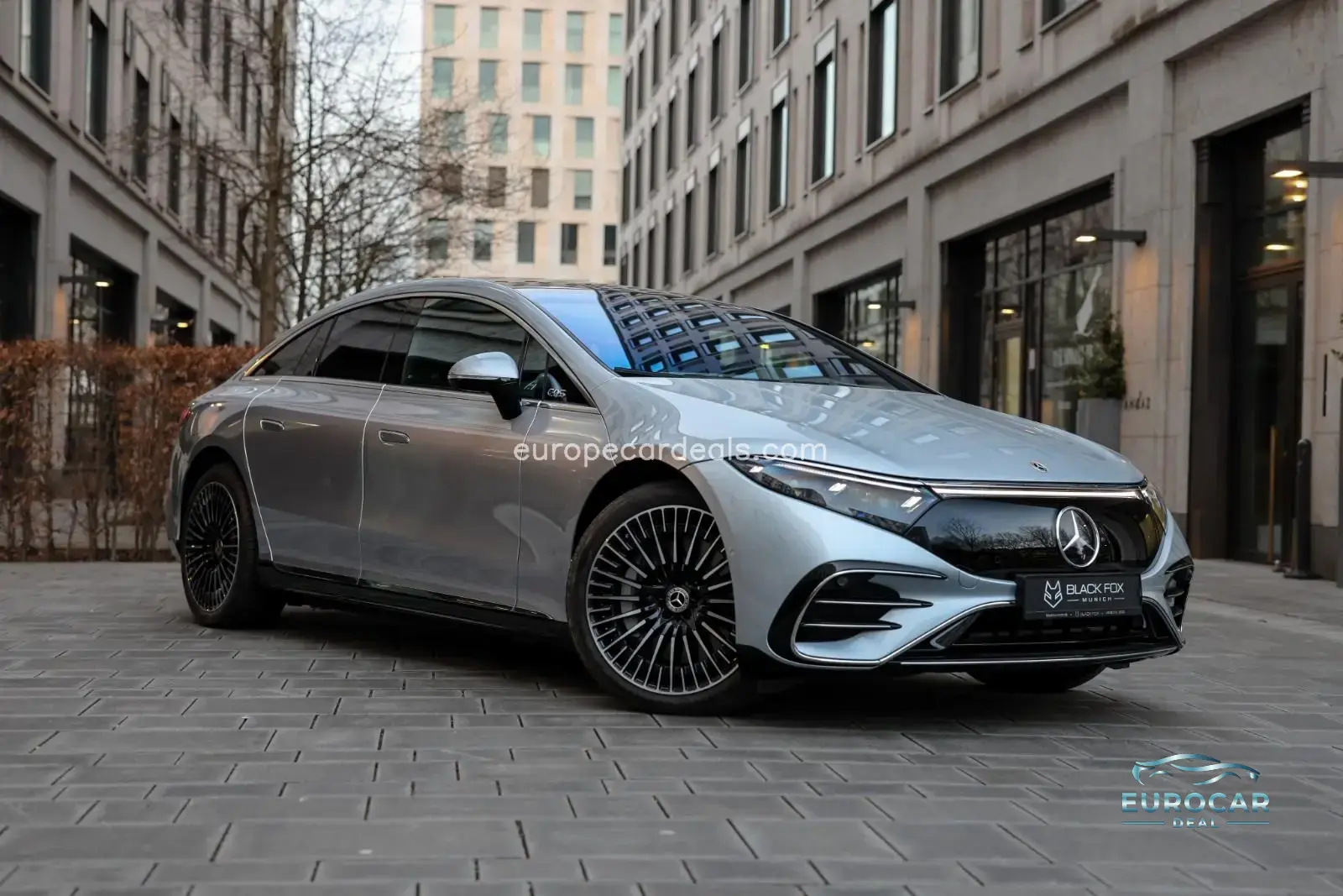 Mercedes-Benz EQS